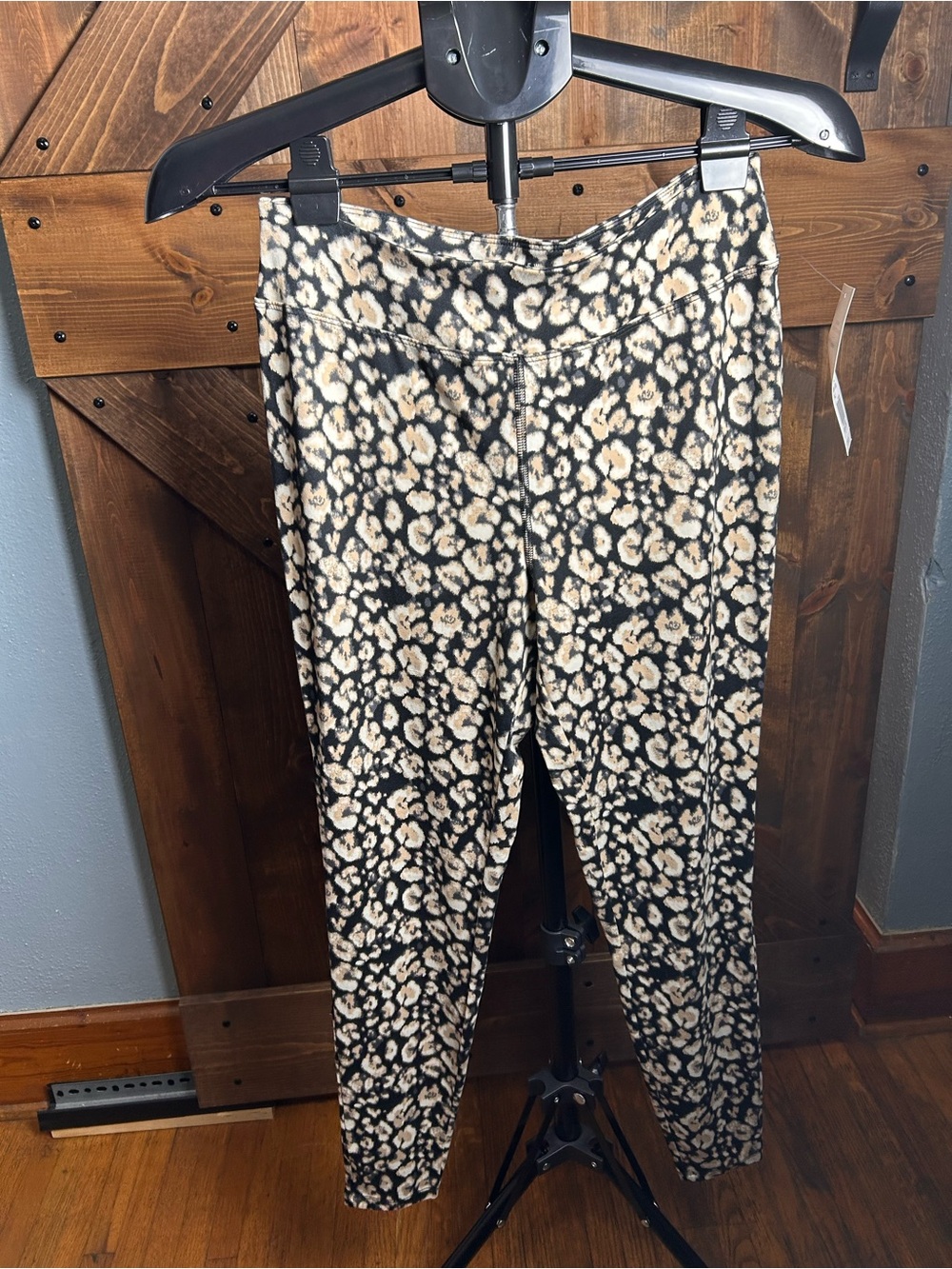 new directions Black and Cream Leopard Print Slim Leg Leggings
